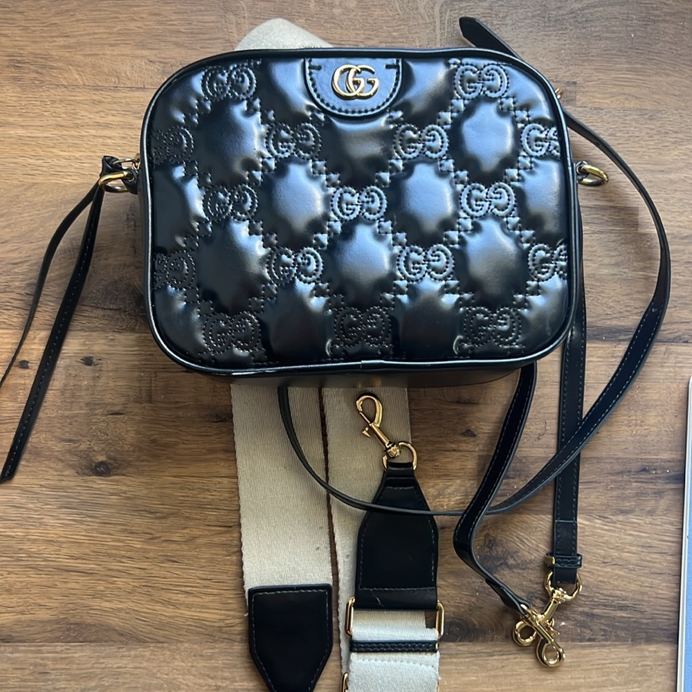 Gucci Crossbody - GG Matelassé Small Bag